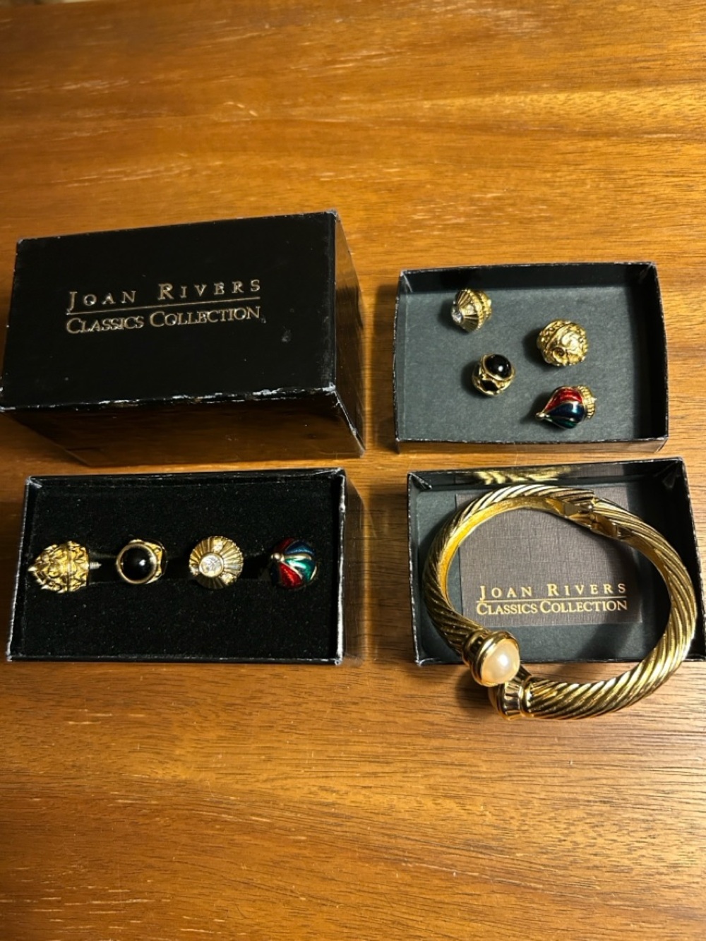 Joan Rivers Gold-Tone Hinged Bracelet W/ 5 Sets Of Interchangeable Tips/Charms - Picture 2 of 11